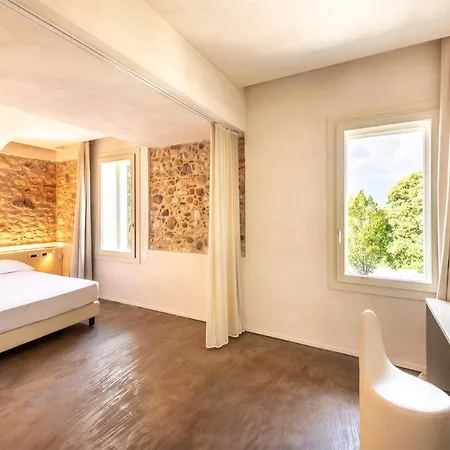 Hotel I Pini 4*